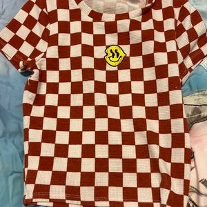 Red checkered crop shirt